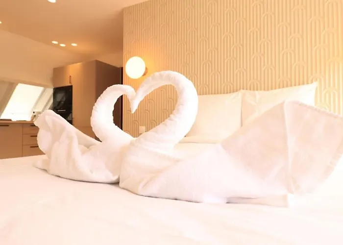 2pers#nation#grande Terrace#ac